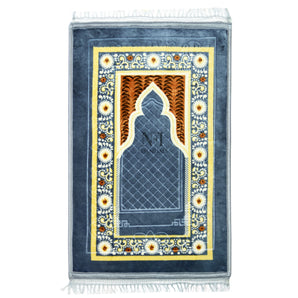 NFI essentials Prayer Mat Velvet Musallah Janamaz, 70cm x 110cm Anti-Slip Soft Meditation, Asan, Multipurpose Rug Namaz Sajdah Mat for Travel, Rectangular Islamic Mats for Muslims Salah