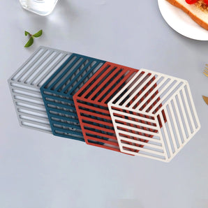 NFI essentials Pack of 4 Silicone Trivet Mats, Multifunction Kitchen Tool